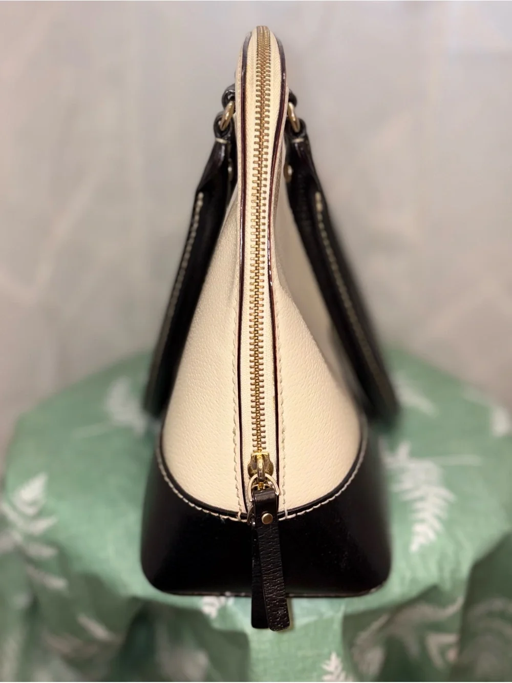 Kate Spade New York Rachelle Chic Dome Satchel Preppy Professional Designer Bag